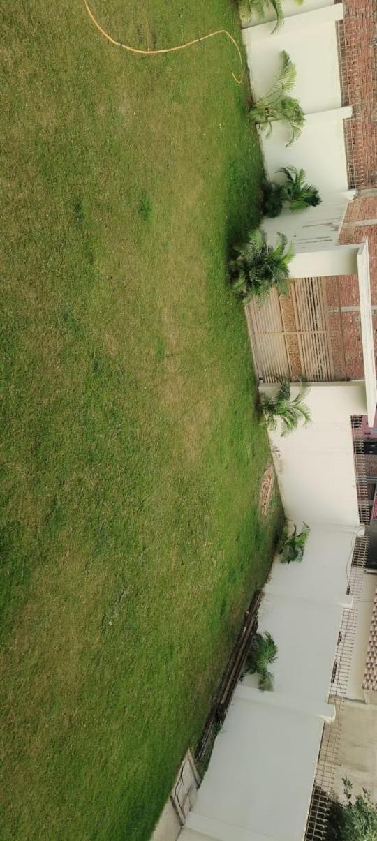Jhankar Banquet And Lawn Varanasi Bagian luar foto